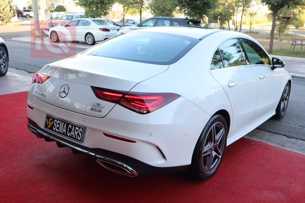 Mercedes-Benz CLA